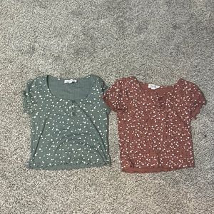 Tight-Fit Ribbed Tee